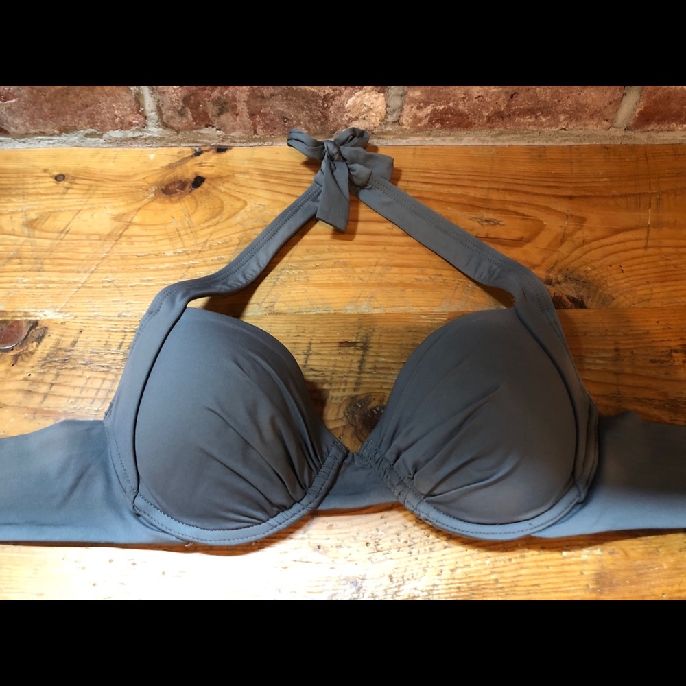 Tommy Bahama Women’s Gray Bathing Suit Top